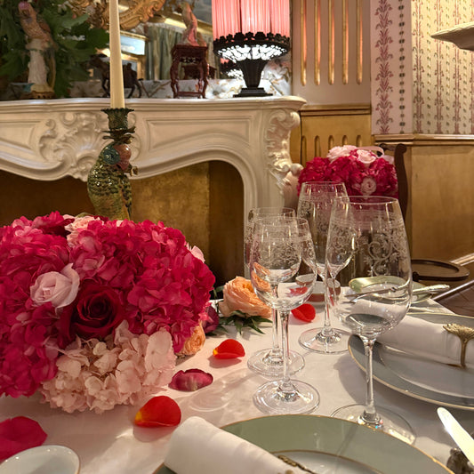 Table floral arrangement