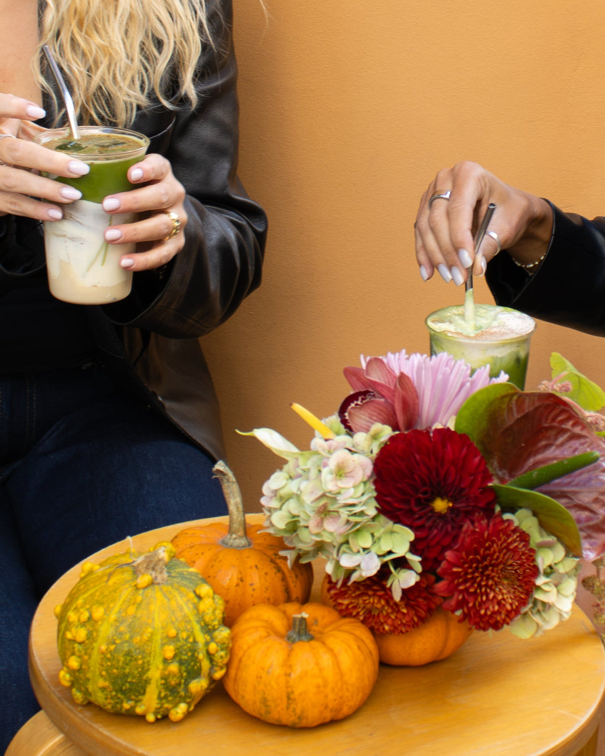 Atelier floral Halloween & boissons d'automne avec Café Adoré
